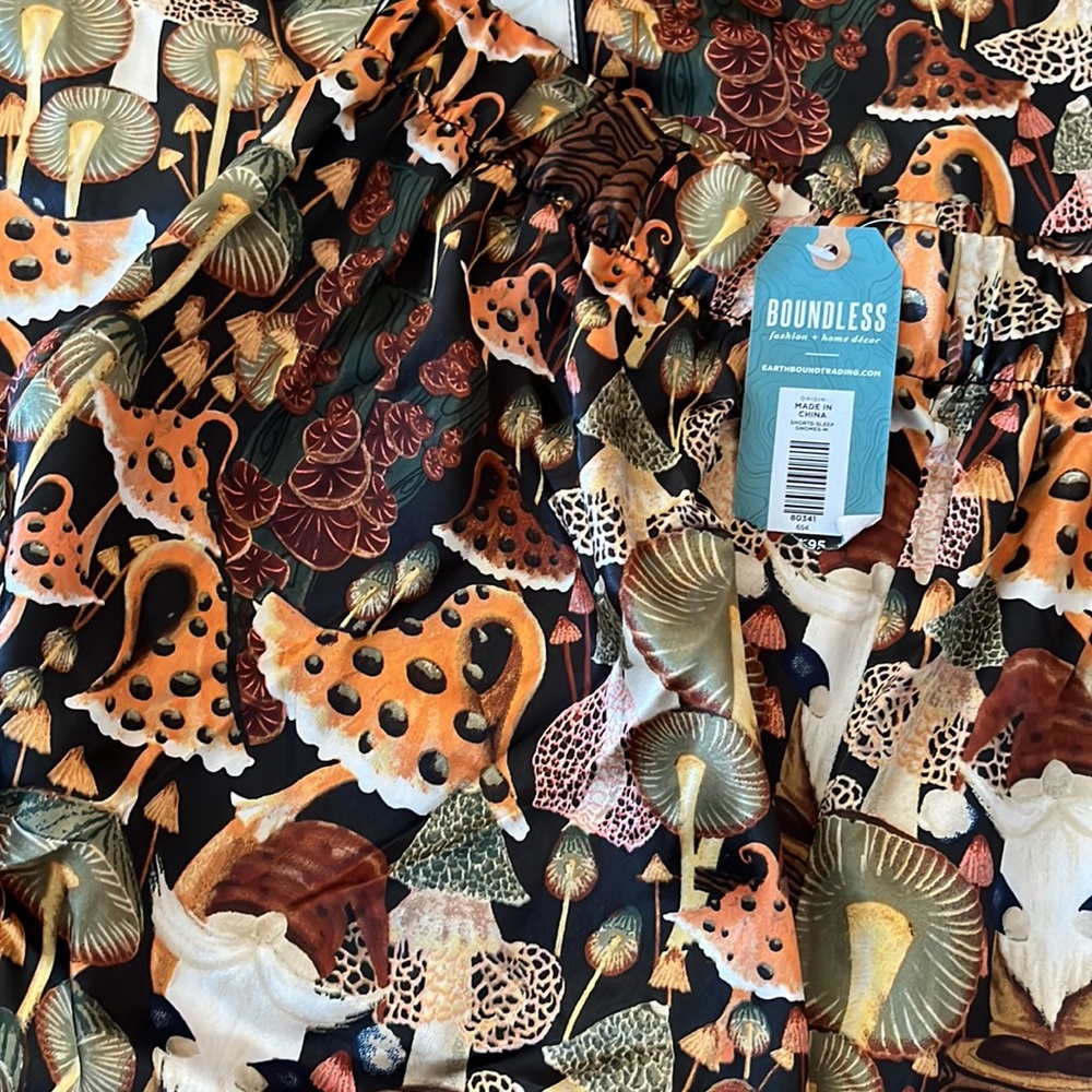 NWT Earthbound Mushroom Pajama Set - Picture 3 of 4